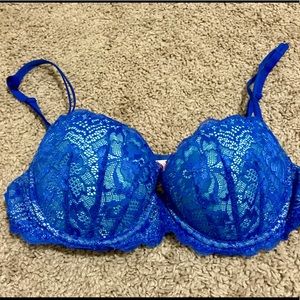 Victoria’s Secret PINk blue lace bra